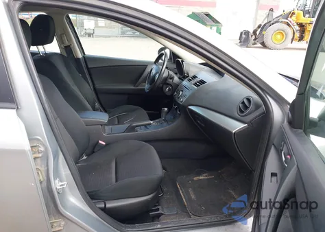 2012 Mazda Mazda3 I Touring z USA, uszkodzony, nr VIN JM1BL1V83C1560968